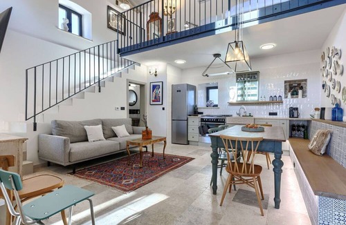 Zminj House | Wonderful private villa for 8 people with A/C, WIFI, private pool, TV, terrace and pets allowed