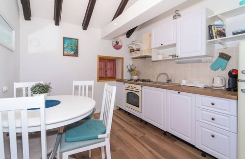 Krusevo House | Beautiful private villa for 4 guests with A/C, private pool, WIFI, TV and patio