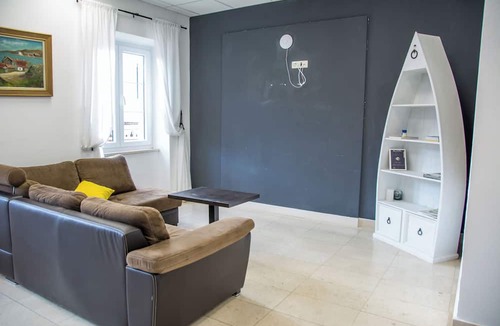 Pucisca Apartment | Rooms Bed and Breakfast Blanc