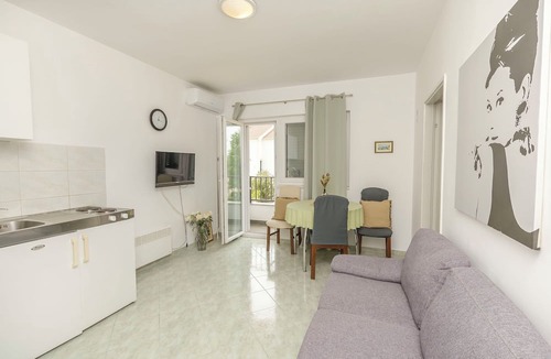 Srima Apartment | Apartments Beachfront Srima