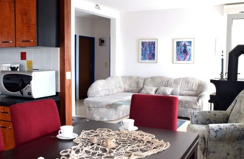 Dobropoljana Apartment | für sechs Personen mit Terrasse im Erdgeschoss gelegen by Interhome