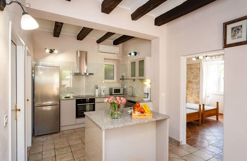 Sveti Filip i Jakov House | Villa Roko by Interhome