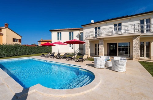 Labinci House | Villa Bincila by Interhome