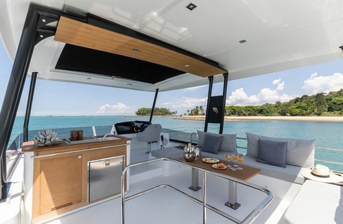 Businci Boat Rental | Sun-kissed Sailing Adventure in Split-Dalmatia, Croatia