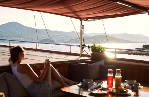 Jesenice Boat Rental | Sun-Kissed Sailing Adventure in Split-Dalmacia, Croatia