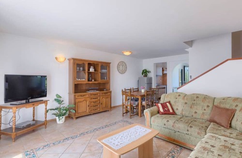 Cepljani House | Pied-A-Terre by Interhome