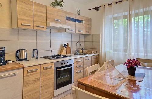 Benkovac House | Beautiful private villa for 5 people with A/C, internet, private pool, TV, patio and pets allowed