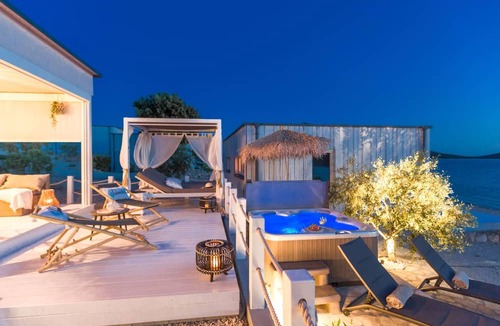 Drage House | Buqez - Villa 18 by Interhome