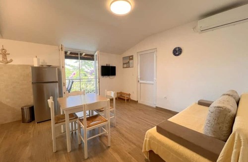 Loviste Apartment | One bedroom apartment with sea view (4)