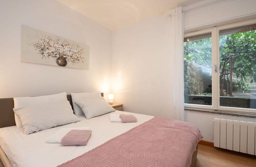 Icici Apartment | Apartment Hela by Interhome