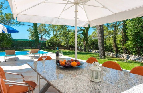 Konavle House | Charming Place Surrounded by Lush Garden