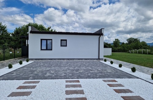 Mali Radic House | Villa AS in Bihać, Bosnia and Herzegovina