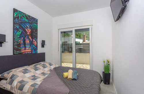 Rukavac Apartment | Awesome apartment in Rukavac with WiFi
