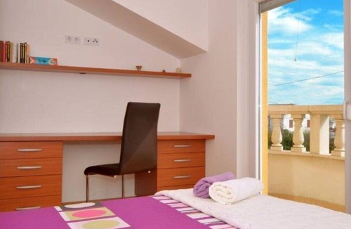 Kastel Stari Apartment | Bright Kaštela Apartment with Balcony and Private Parking - Two Bedroom Apartment