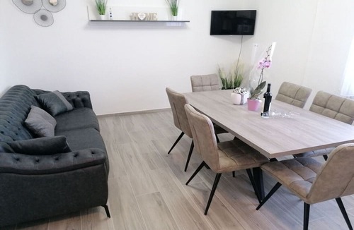 Arbanija Apartment | Apartment Ivica - Three Bedroom Apartment with Terrace