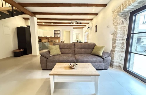 Prodol Villa | Beautiful private villa for 4 people with WIFI, A/C and patio