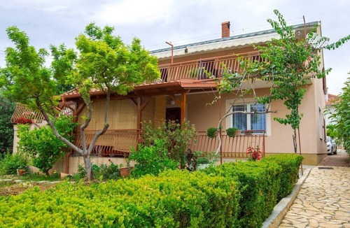 Pakostane Apartment | One bedroom apartment with terrace and sea view Pakoštane, Biograd (A-24315-a)
