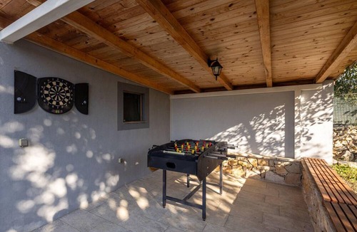 Drnis House | Holiday house Pakovo Selo for 1 - 8 persons with 3 bedrooms - Holiday house