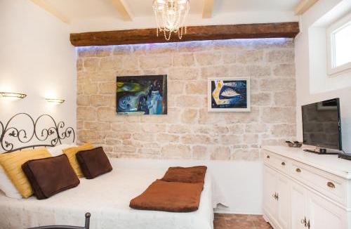 Sibenik Old Town Apartment | Apartments Laurus