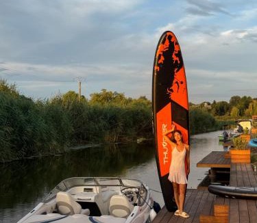 Ciofliceni Villa | Sol 2 Lake House Snagov - 30 Mins to Bucharest - Slow Living