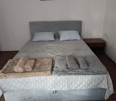 Canton 10 Apartment | Gabi