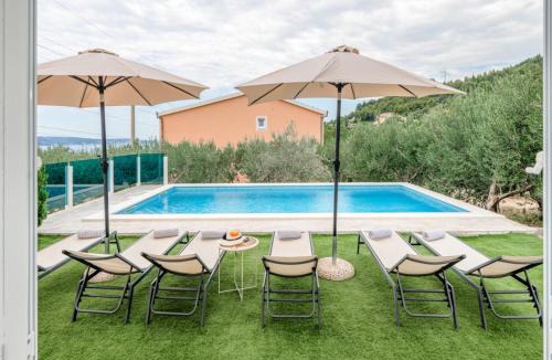 Kastel Sucurac Villa | Villa Zest