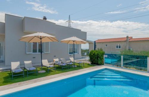 Kastel Sucurac Villa | Villa Zest