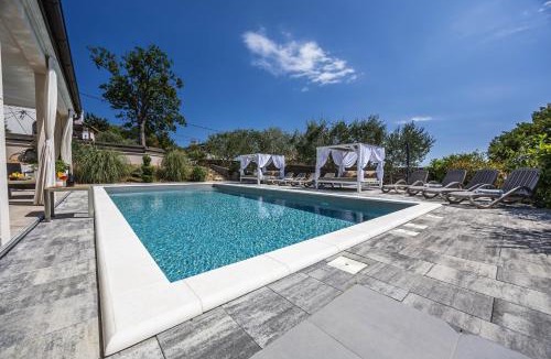 Bribir Villa | Villa Valentina - Luxurious holiday for 9 people with xxl pool and whirpool