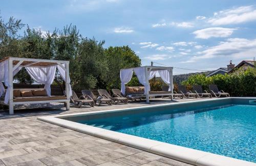 Bribir Villa | Villa Valentina - Luxurious holiday for 9 people with xxl pool and whirpool