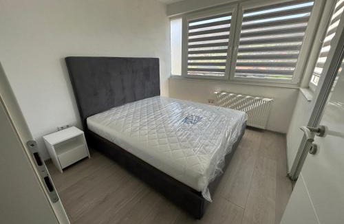 Resnik Apartment | Apartment Eneya