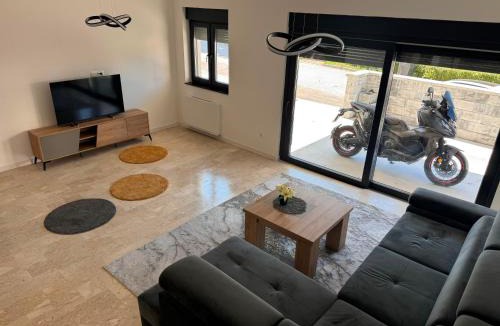 Novo Sarajevo Apartment | Apartment Aura A&A