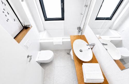 Catrnja Apartment | Plitvice Nest - 2 Bedrooms & 2 Bathrooms Gallery Apartment