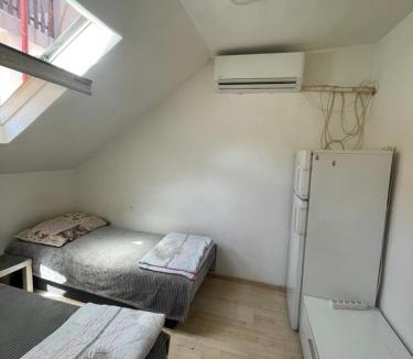 Kosancicev Venac Hostel | Travel Home