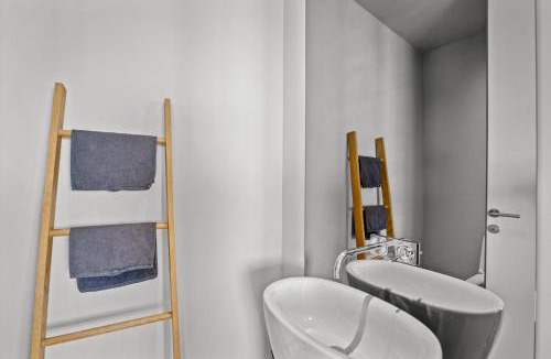 Zamask Villa | Villa Vista Zamask for 7 persons near Motovun with 60 m2 heated pool, free bikes & panoramic view