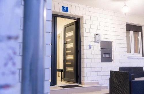 Canton 10 Villa | Luxury Home Spectus Livno