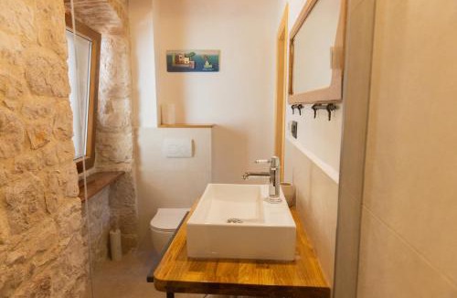 Lozisca House | Stone house Sprtini-Brač