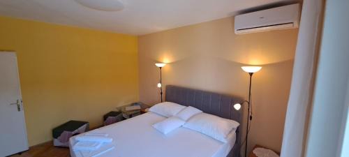 Makarska Apartment | Apartment Luka