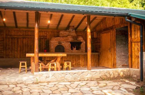 Cerasu Ski Chalet | Cabana La Urși