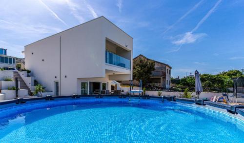 Raslina Villa | Villa Raslina Sea View