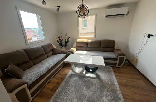 Sumece Apartment | Apartman Kastel