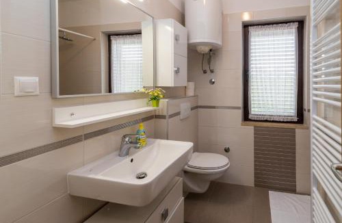 Poljica Apartment | Apartment Bajcici 13639a