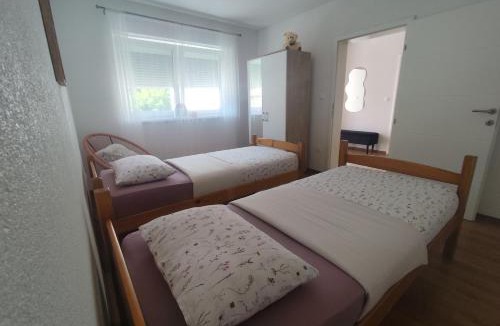 Canton 10 Apartment | Apartman Dream