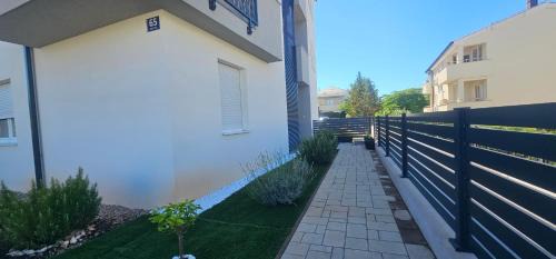 Silo Apartment | Apartment Landora