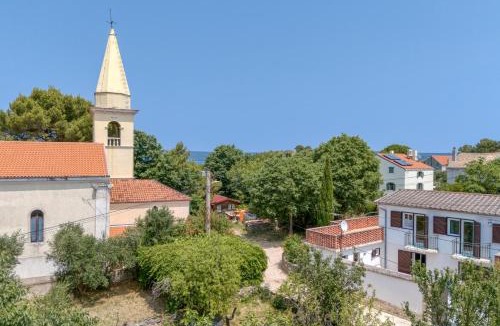 Mali Losinj House | Captain's House - Sv. Jakov/w Terrace - Happy Rentals