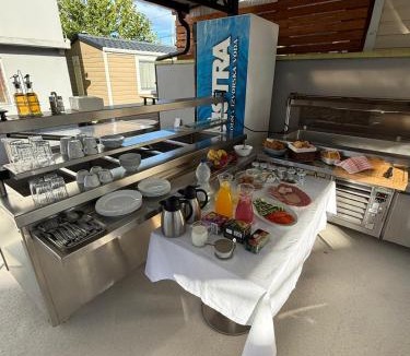 Turanj Apartment | Mobilhome Nico - Camping Turanj with Pool