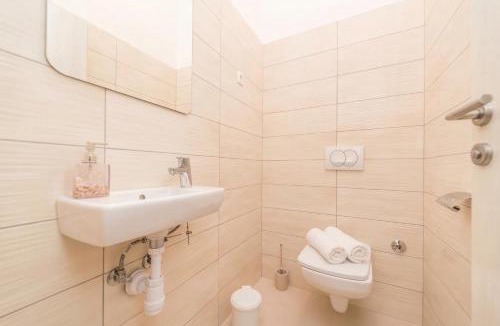 Bibinje House | Family Friendly Pool House Ana near Zadar - Happy Rentals