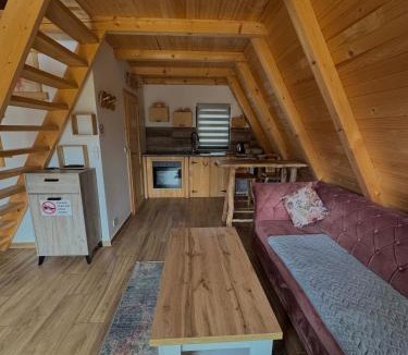 Sumece Ski Chalet | Vlasic Odmor - Microcastl