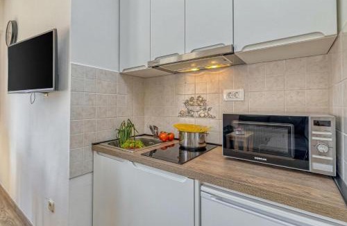 Okrug Gornji Apartment | Island Resort Mihaela