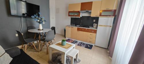 Drasnice Apartment | Apartmani Niko Drašnice