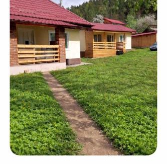 Poiana Teiului House | Cabanute pitoresti Poiana Largului
